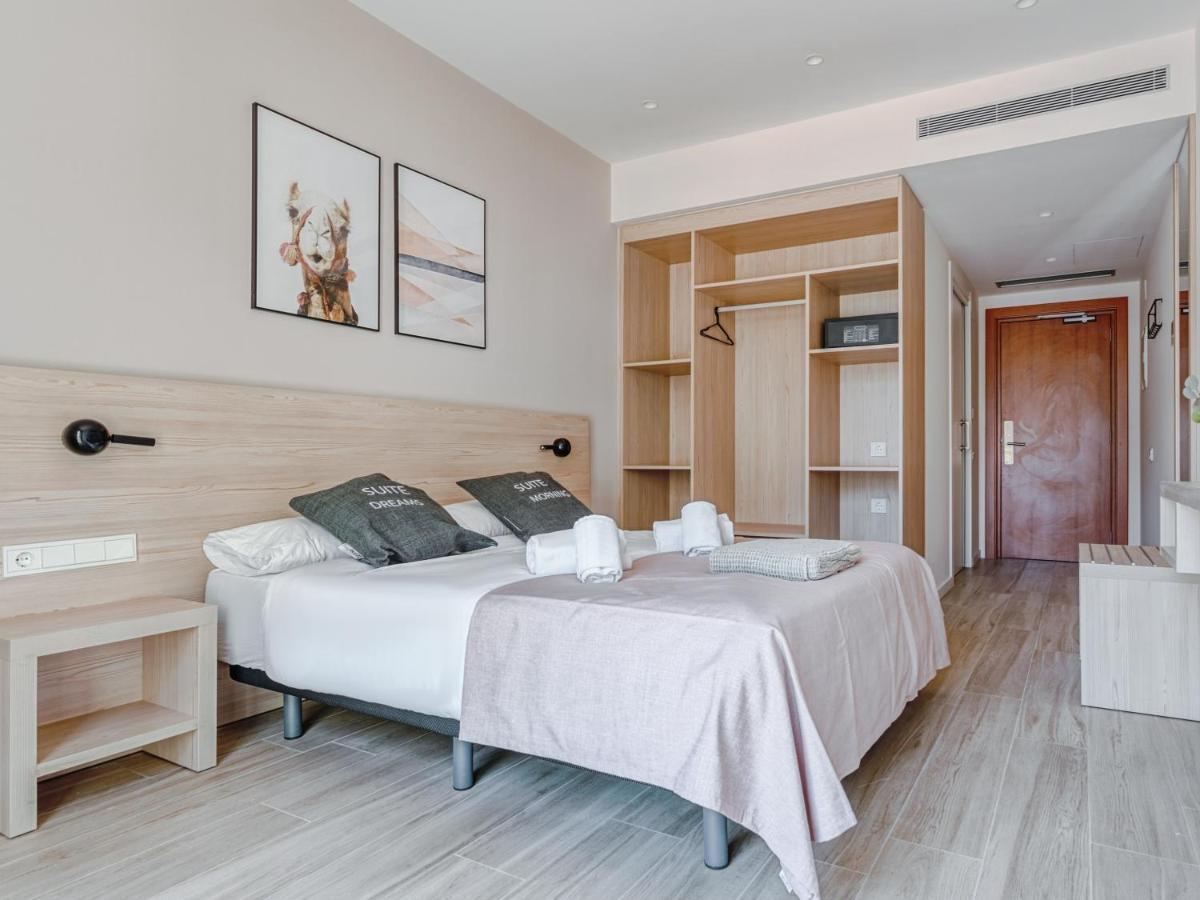 Limehome Barcelona Carrer De Besalu 82 Exteriér fotografie