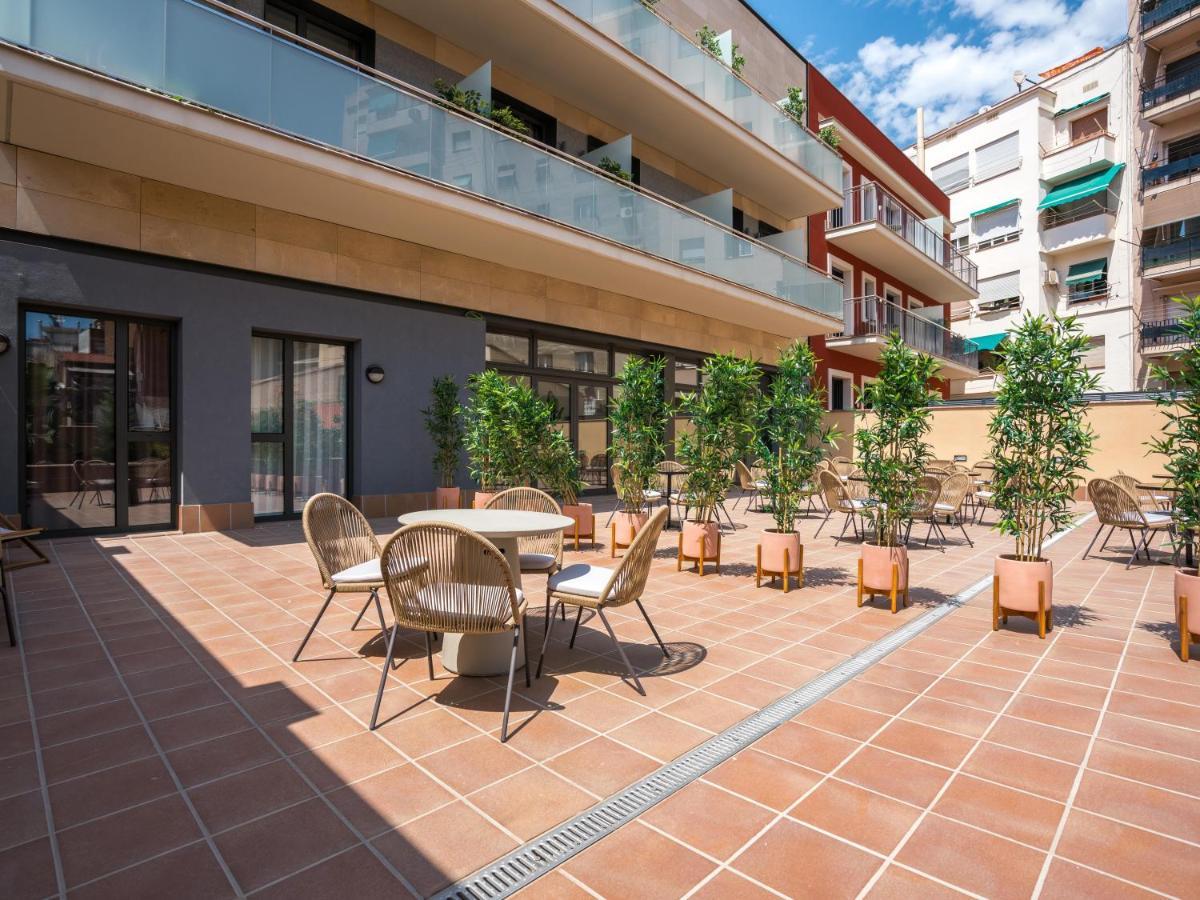 Limehome Barcelona Carrer De Besalu 82 Exteriér fotografie